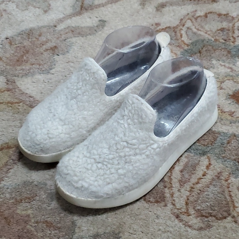Allbird wool lounger flats